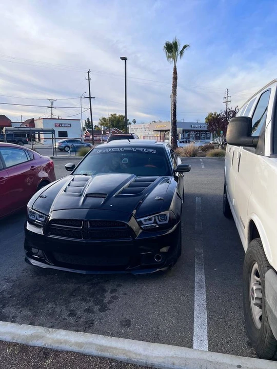 2012 Dodge Charger 7th Gen - Image 9 of 10