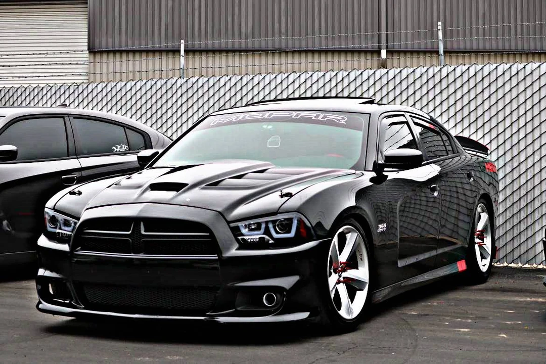 2012 Dodge Charger 7th Gen - Image 3 of 10