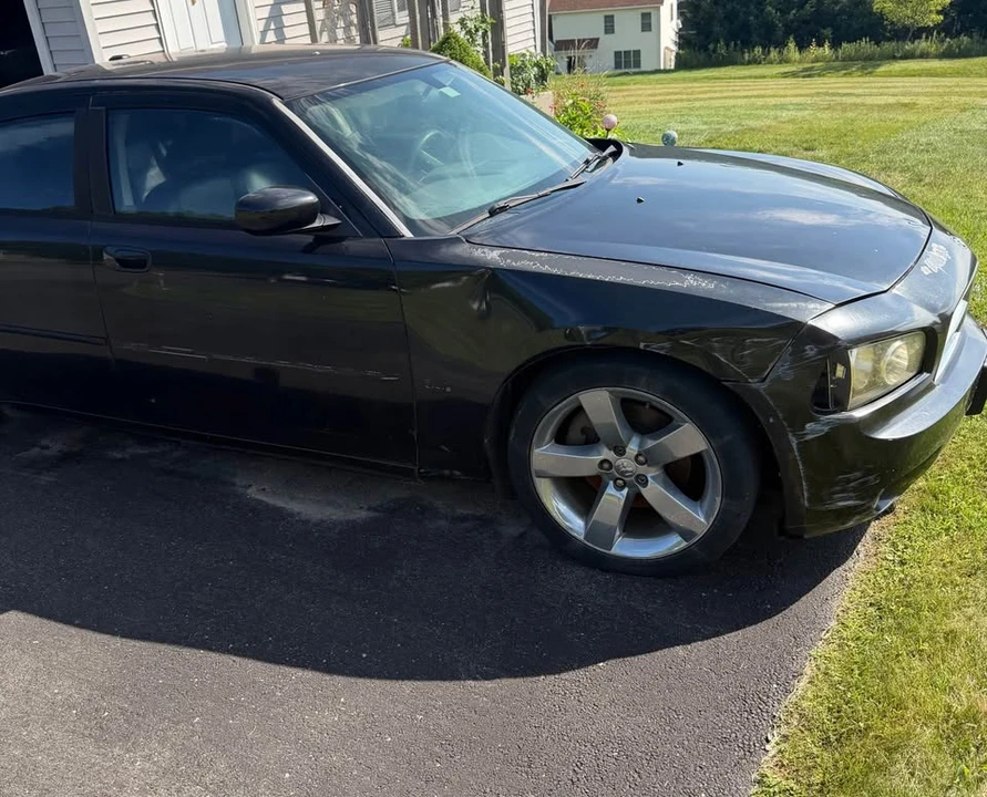 2012 Dodge Charger 7th Gen - Image 5 of 8
