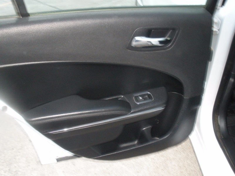 2012 Dodge Charger 7th Gen - Image 17 of 20