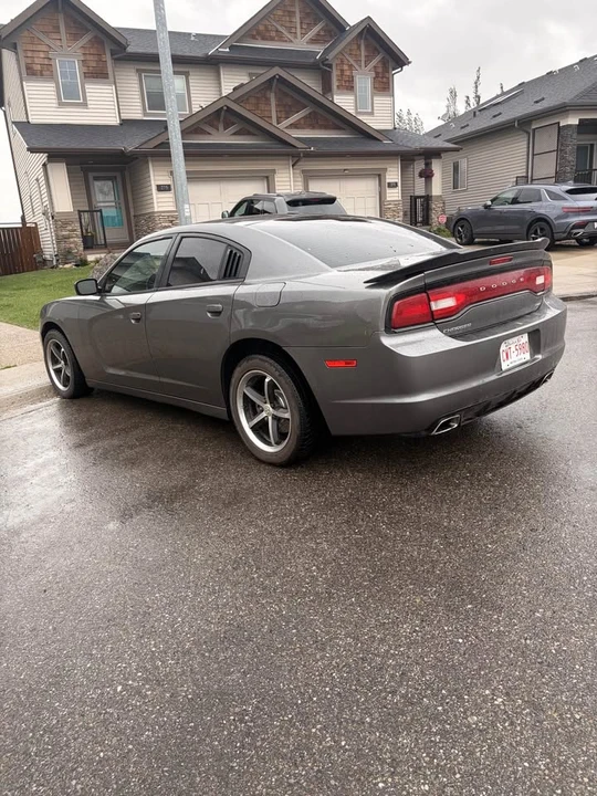 2012 Dodge Charger 7th Gen - Image 3 of 3