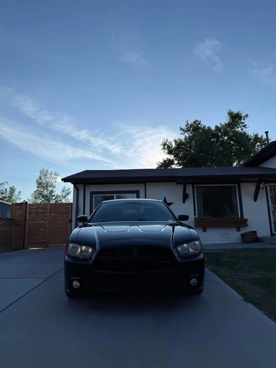 2012 Dodge Charger 7th Gen - Image 2 of 9