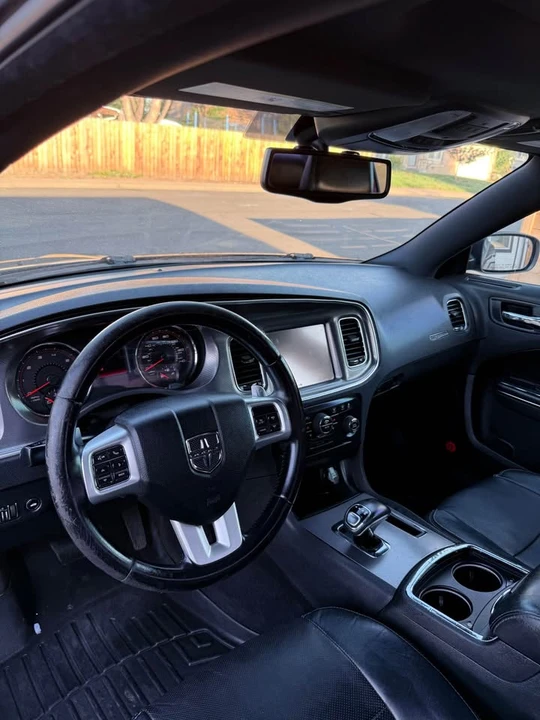 2012 Dodge Charger 7th Gen - Image 7 of 9