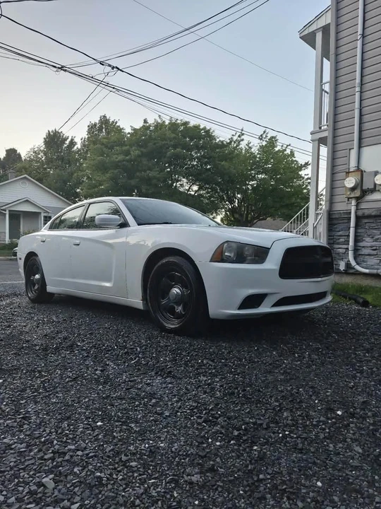 2012 Dodge Charger 7th Gen - Image 18 of 19