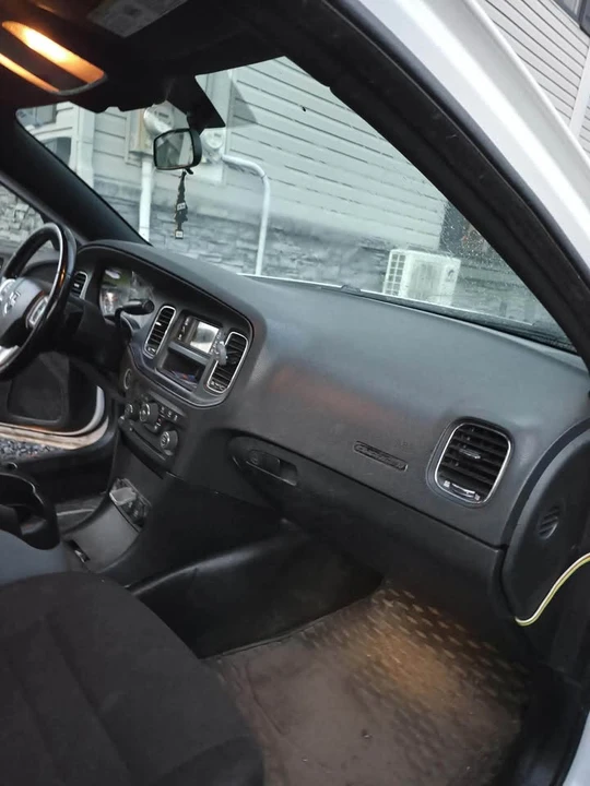 2012 Dodge Charger 7th Gen - Image 2 of 19