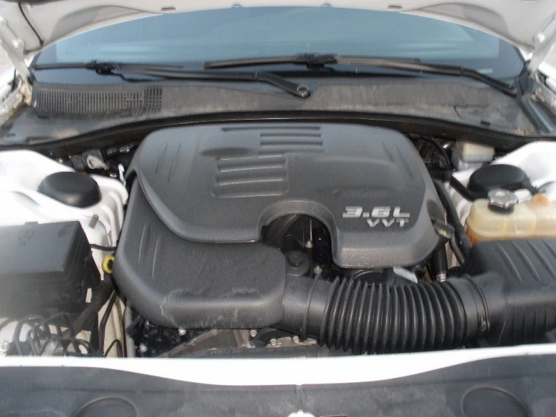 2012 Dodge Charger 7th Gen - Image 14 of 20