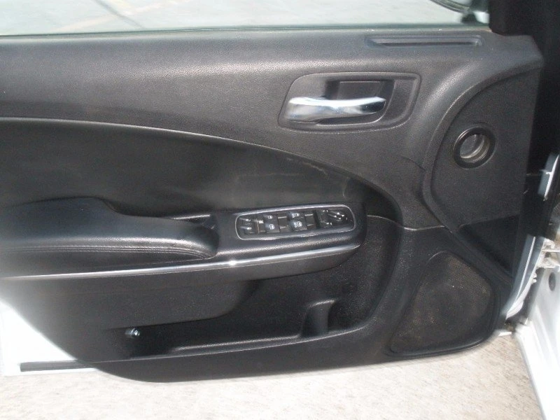 2012 Dodge Charger 7th Gen - Image 15 of 20