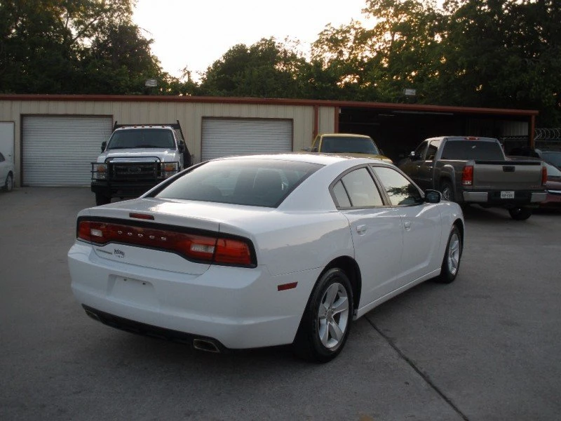 2012 Dodge Charger 7th Gen - Image 6 of 20