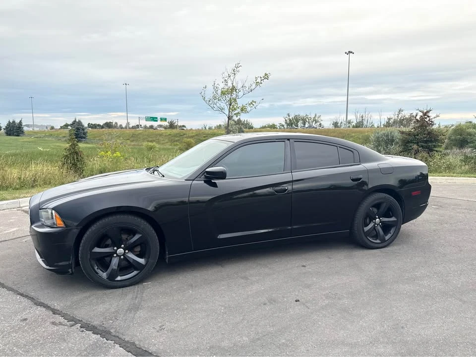 2012 Dodge Charger 7th Gen - Image 3 of 15