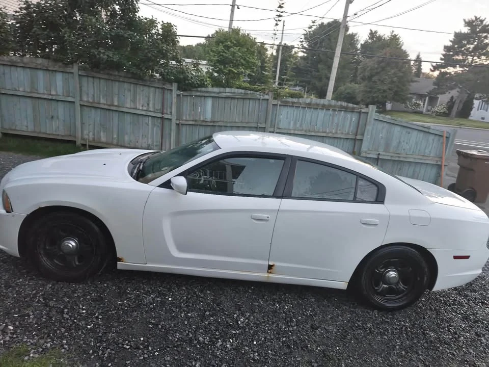 2012 Dodge Charger 7th Gen - Image 15 of 19