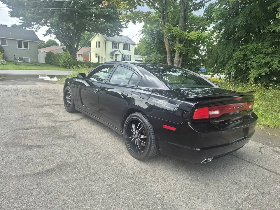 2012 Dodge Charger 7th Gen - Image 3 of 7