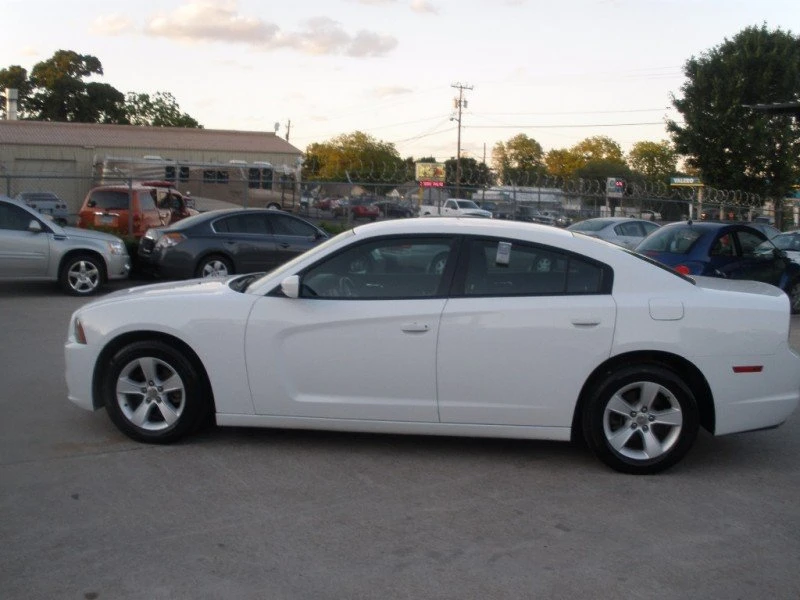 2012 Dodge Charger 7th Gen - Image 10 of 20