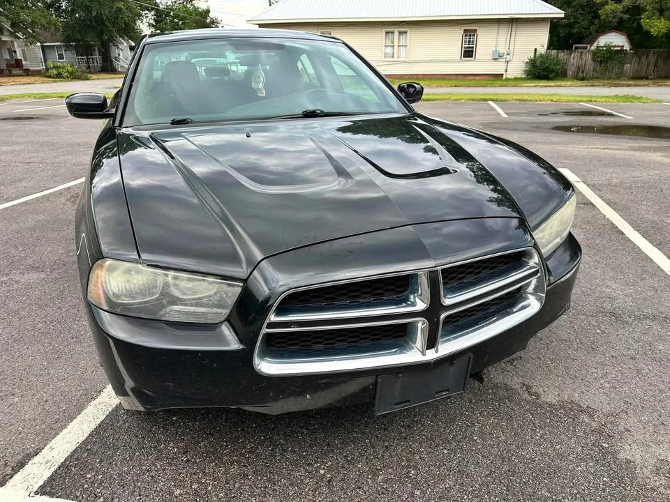 2012 Dodge Charger 7th Gen - Image 3 of 9