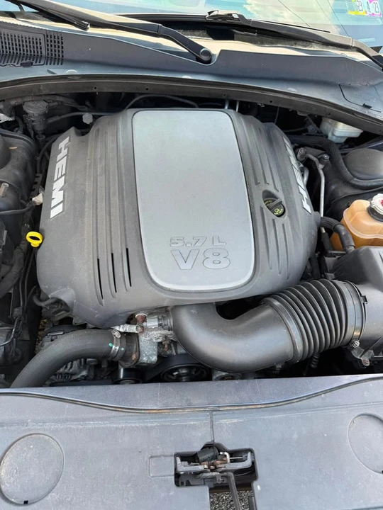 2012 Dodge Charger 7th Gen - Image 4 of 8
