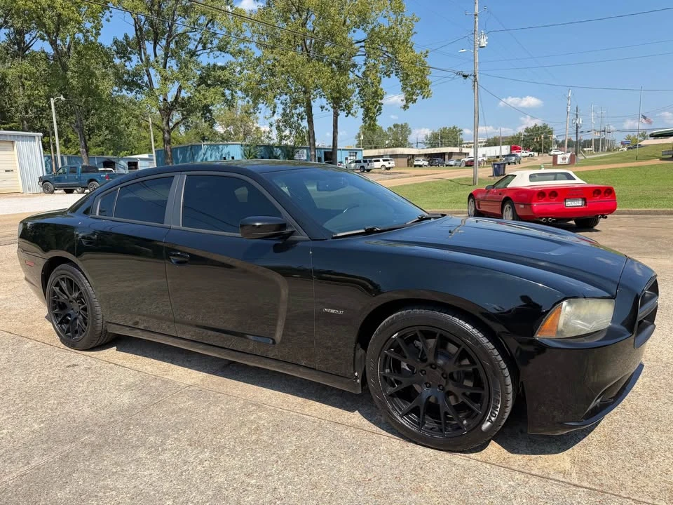 2012 Dodge Charger 7th Gen - Image 2 of 20
