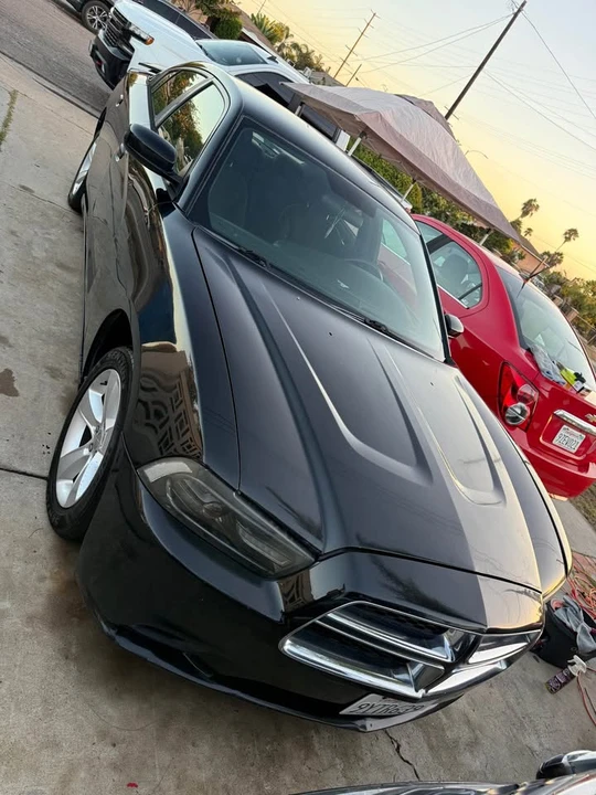 2012 Dodge Charger 7th Gen - Image 2 of 8
