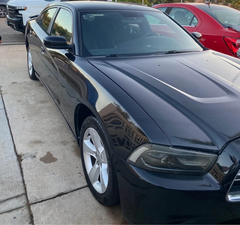 2012 Dodge Charger 7th Gen - Image 2 of 5