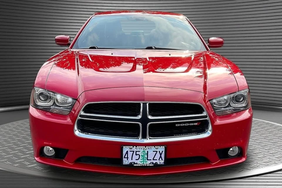 2012 Dodge Charger 7th Gen - Image 2 of 20