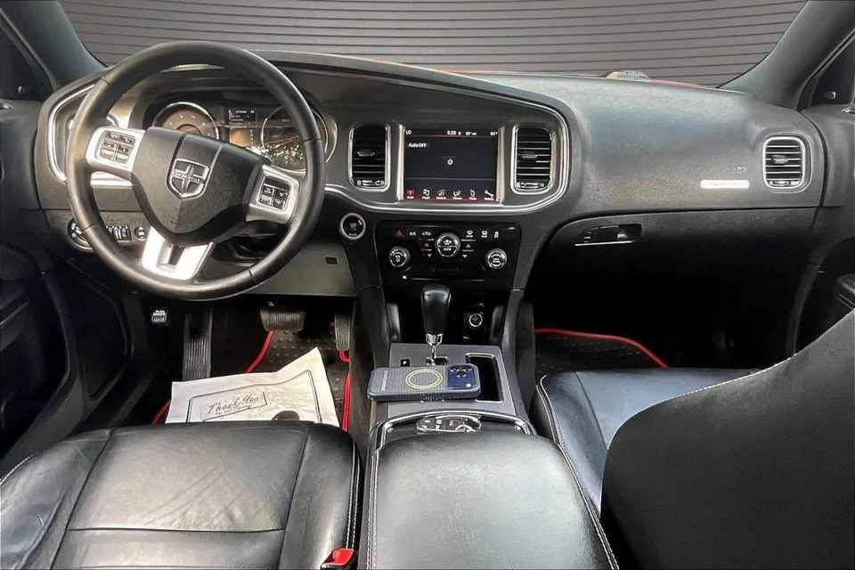 2012 Dodge Charger 7th Gen - Image 7 of 20