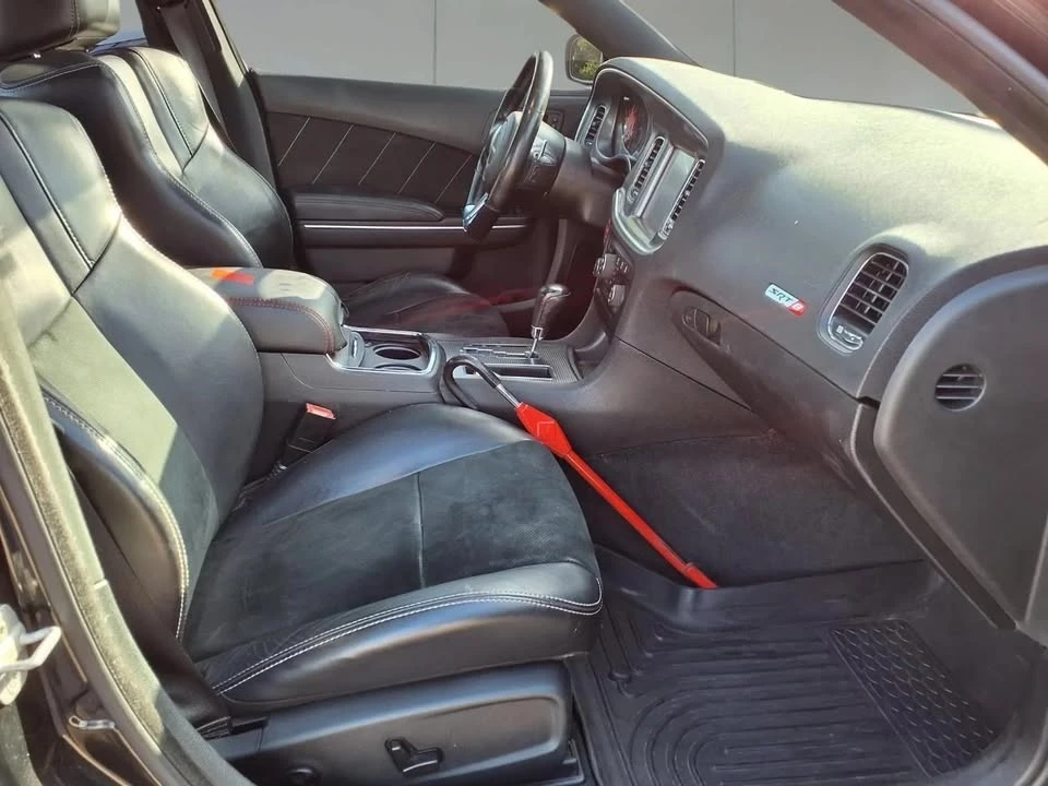 2012 Dodge Charger 7th Gen - Image 17 of 20