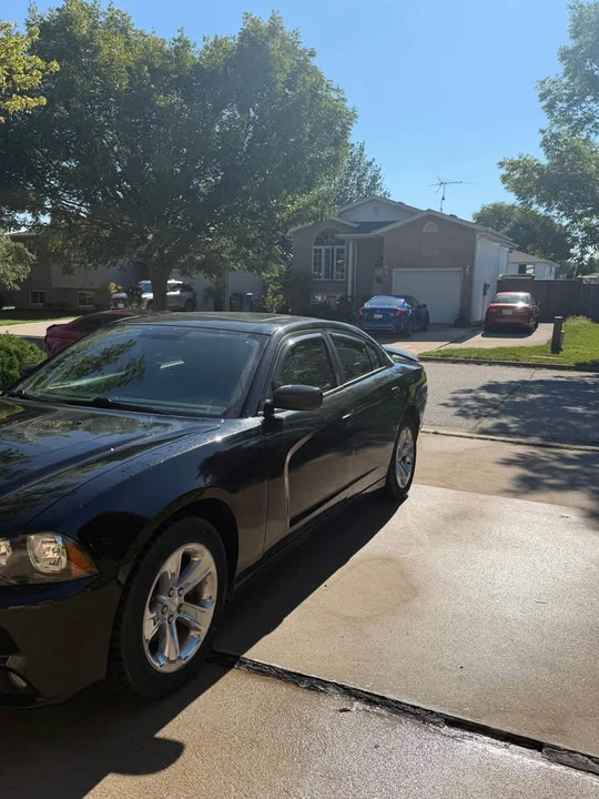 2012 Dodge Charger 7th Gen - Image 3 of 8