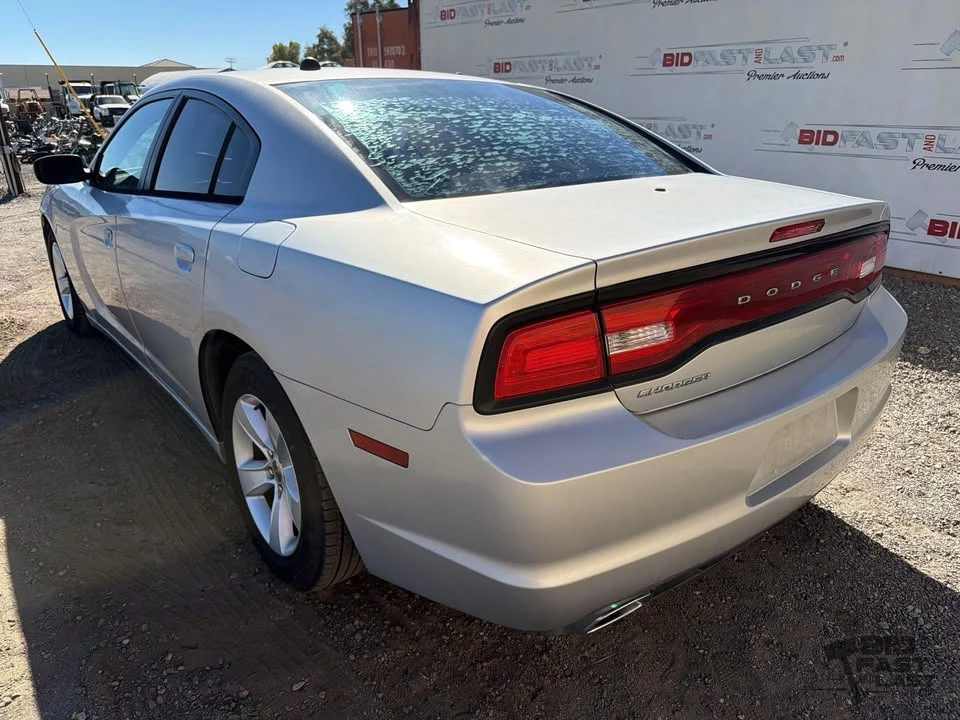 2012 Dodge Charger 7th Gen - Image 7 of 20