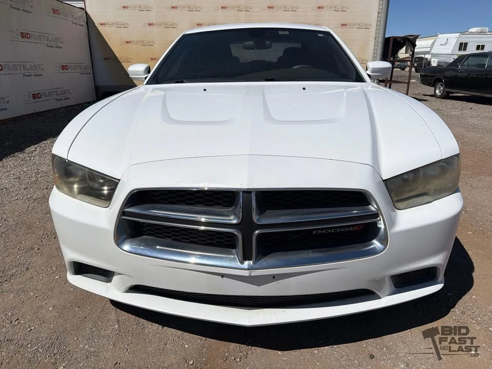 2012 Dodge Charger 7th Gen - Image 2 of 18