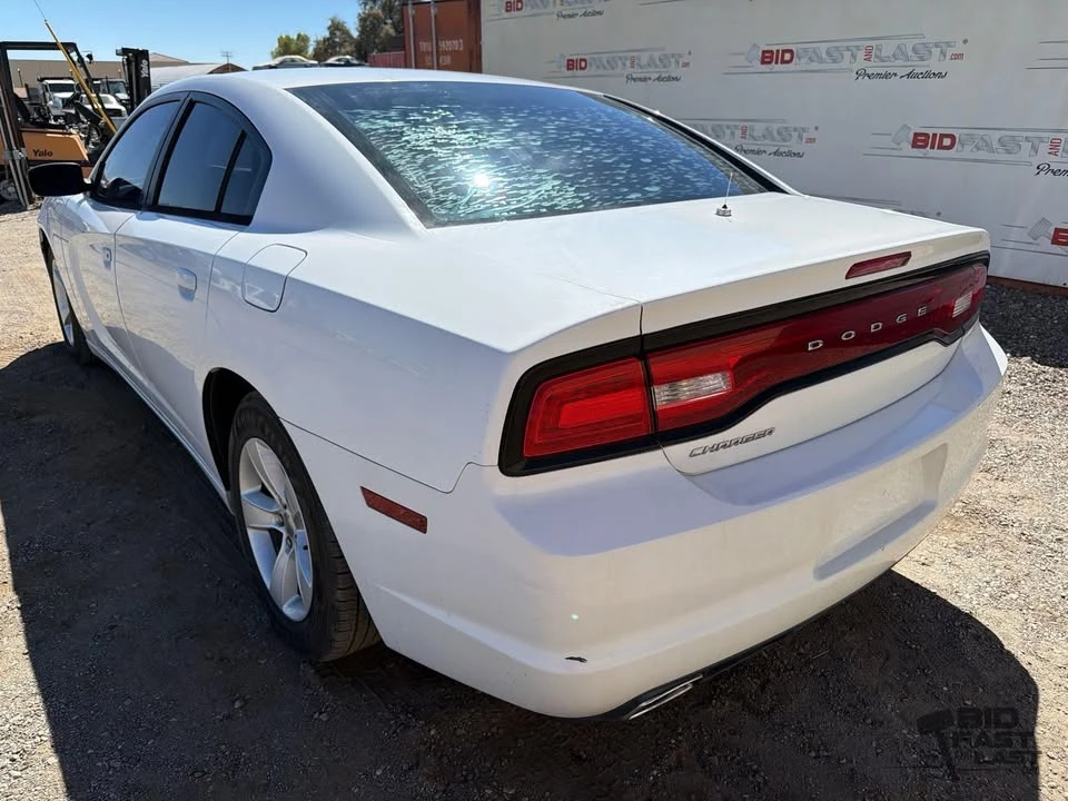 2012 Dodge Charger 7th Gen - Image 7 of 18