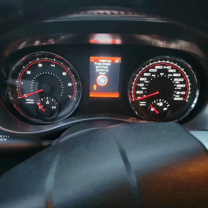 2012 Dodge Charger 7th Gen - Image 6 of 11
