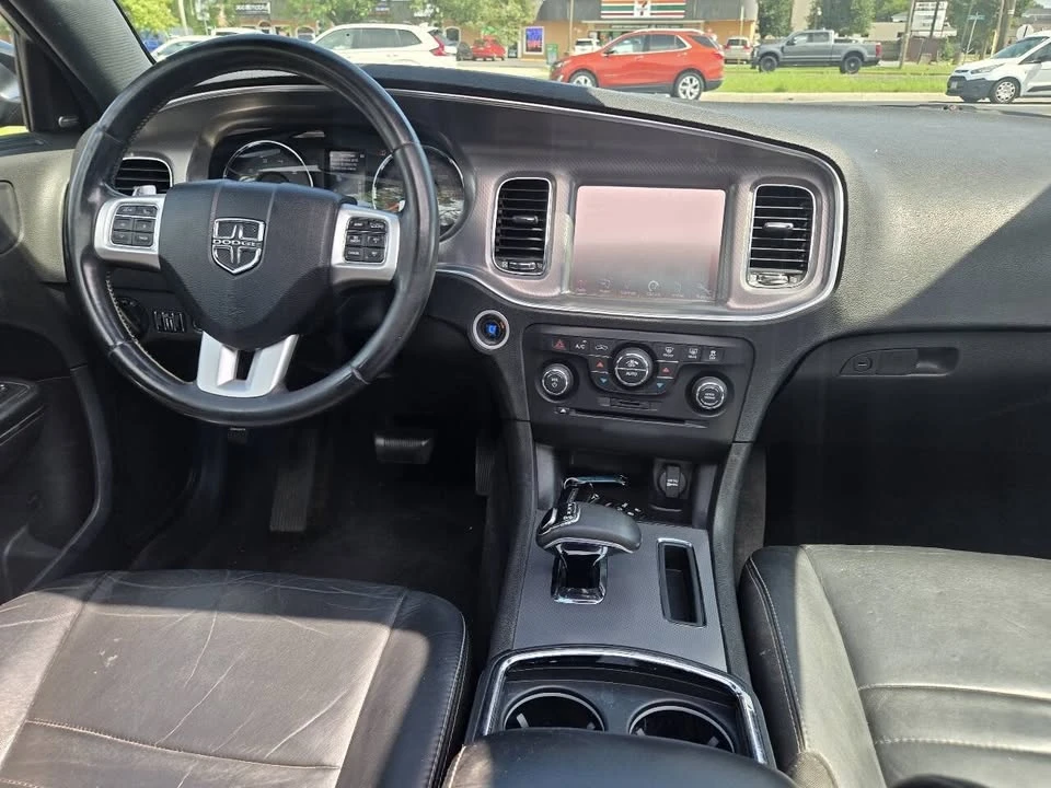 2012 Dodge Charger 7th Gen - Image 10 of 19
