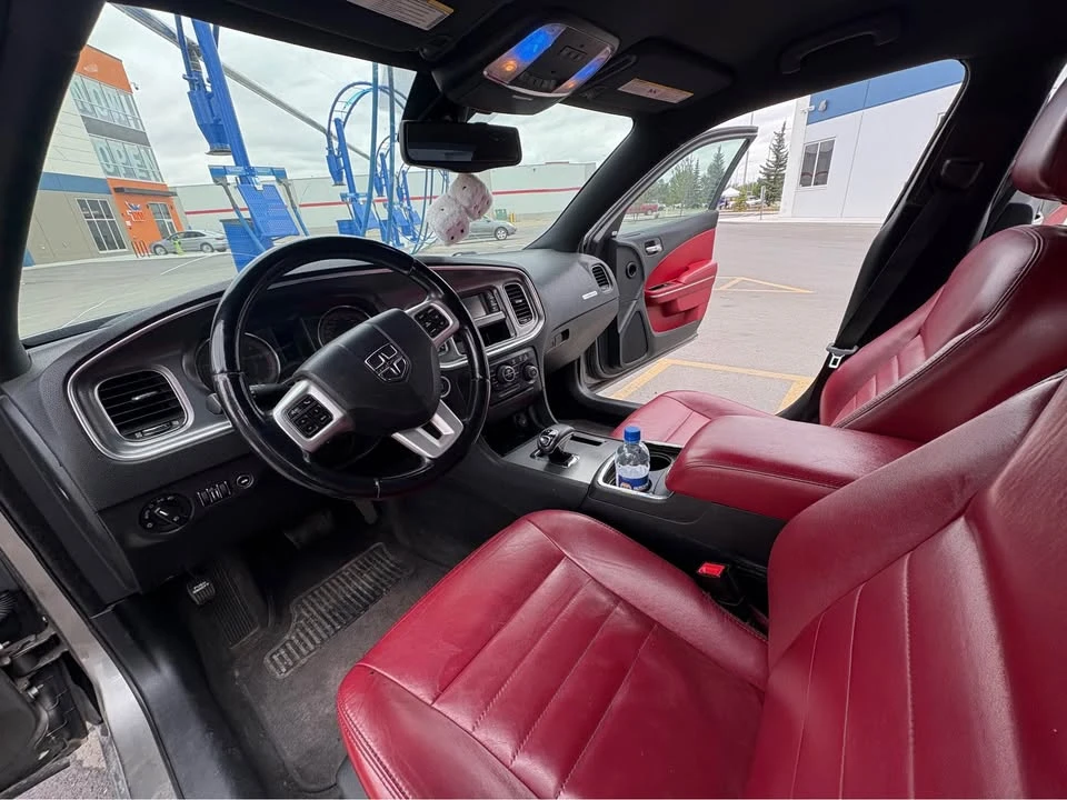 2012 Dodge Charger 7th Gen - Image 8 of 10