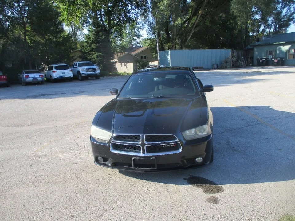 2012 Dodge Charger 7th Gen - Image 2 of 10