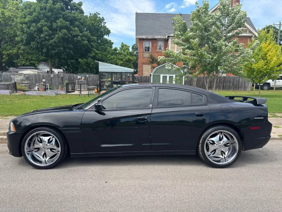 2012 Dodge Charger 7th Gen - Image 3 of 3