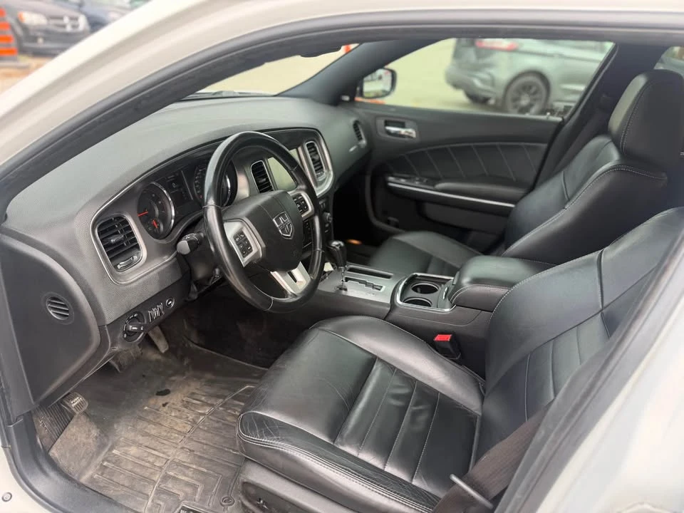 2012 Dodge Charger 7th Gen - Image 11 of 16