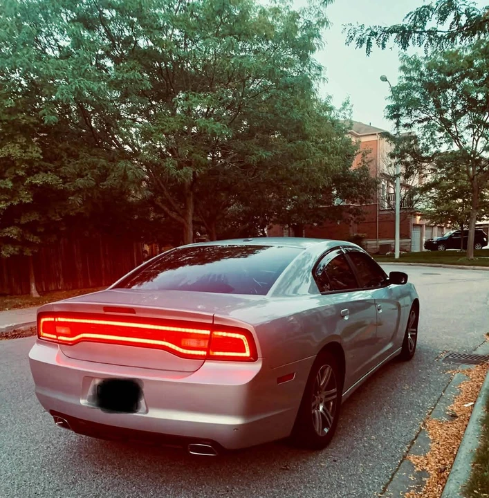2012 Dodge Charger 7th Gen - Image 4 of 9