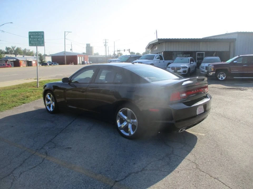 2012 Dodge Charger 7th Gen - Image 5 of 10