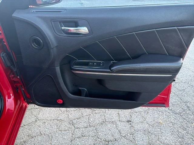 2012 Dodge Charger 7th Gen - Image 15 of 20