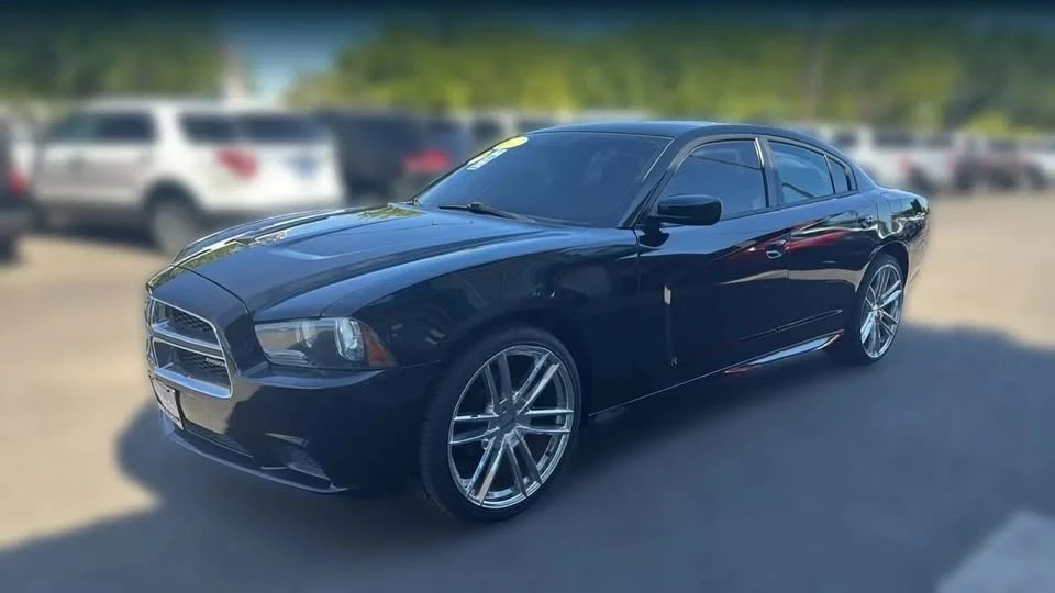 2012 Dodge Charger 7th Gen - Image 6 of 15