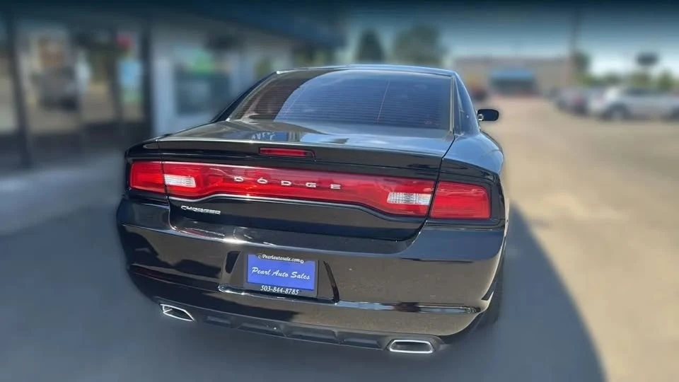 2012 Dodge Charger 7th Gen - Image 3 of 15