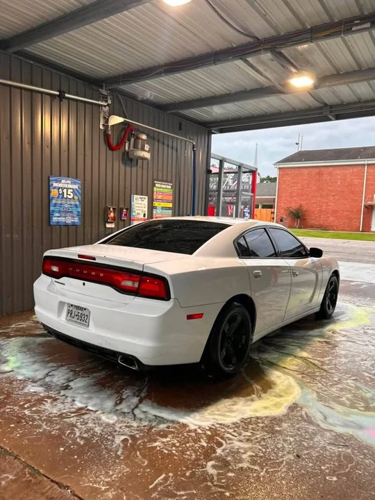 2012 Dodge Charger 7th Gen - Image 5 of 19