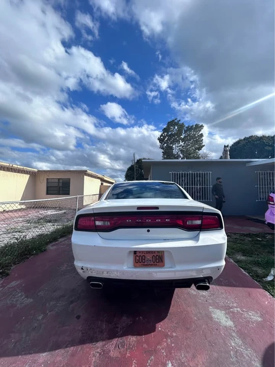 2012 Dodge Charger 7th Gen - Image 5 of 10