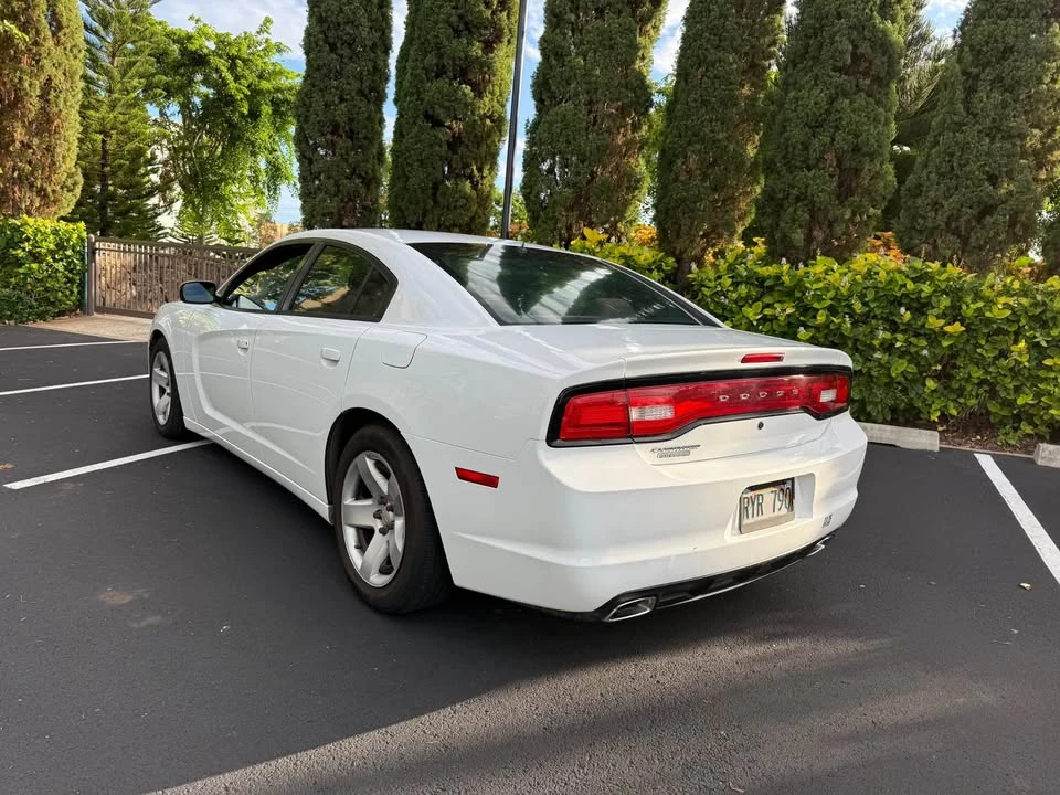 2012 Dodge Charger 7th Gen - Image 6 of 9