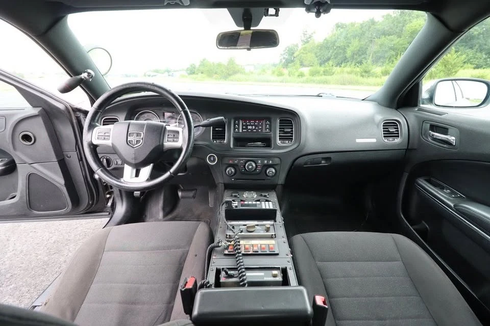 2012 Dodge Charger 7th Gen - Image 13 of 20