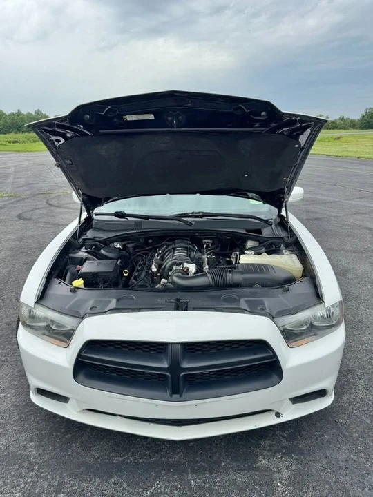 2012 Dodge Charger 7th Gen - Image 2 of 20