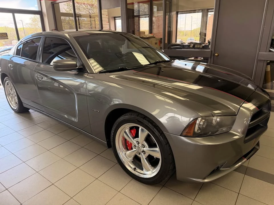 2012 Dodge Charger 7th Gen - Image 2 of 15