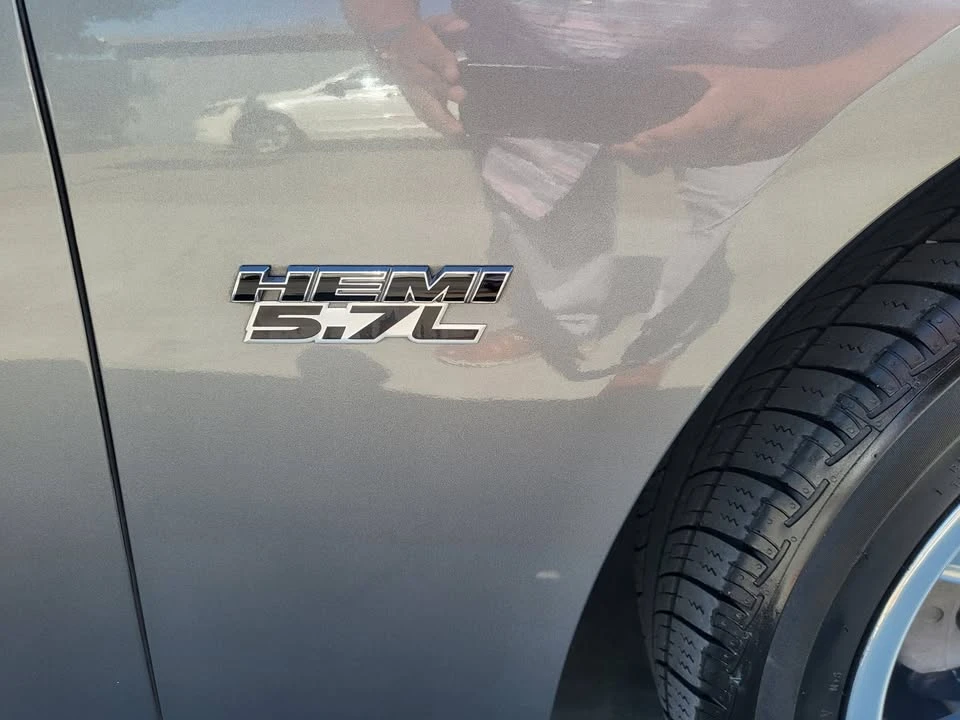2012 Dodge Charger 7th Gen - Image 3 of 4