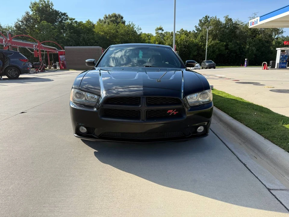 2012 Dodge Charger 7th Gen - Image 4 of 15