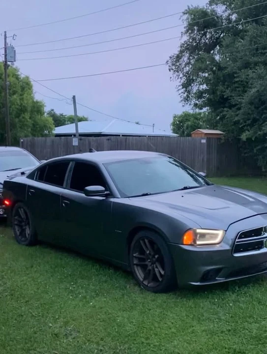 2012 Dodge Charger 7th Gen - Image 3 of 15