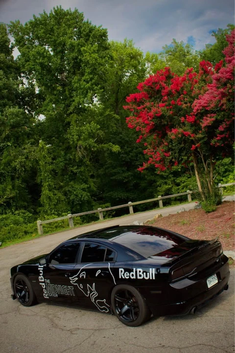 2012 Dodge Charger 7th Gen - Image 2 of 11