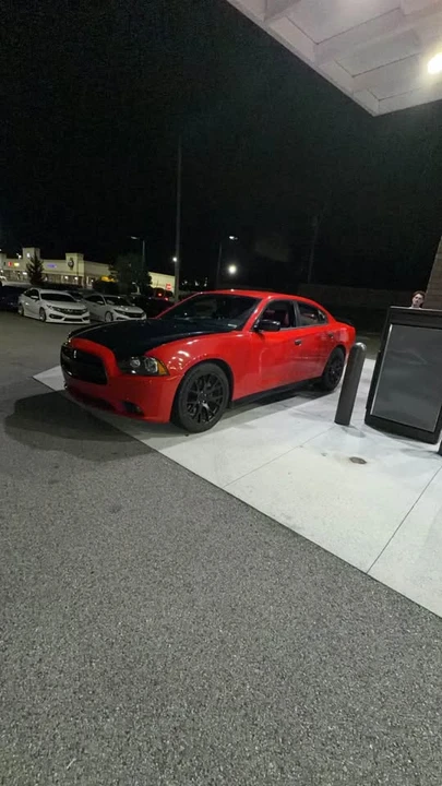 2012 Dodge Charger 7th Gen - Image 2 of 3